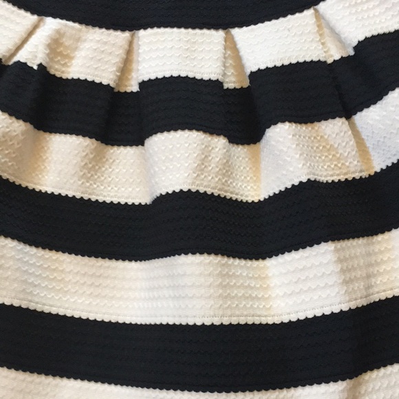 PLEATED SKIRT - Picture 5 of 7